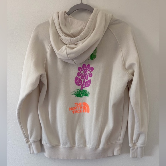 The North Face Outdoors Together Women’s Hoodie size medium - Picture 9 of 10